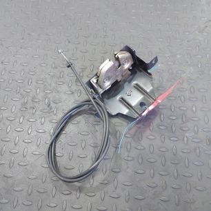 9607520250 MERCEDES Замок бардачка, № XF324033
