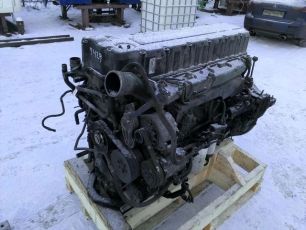 1639652 VOLVO Двигатель, D12D