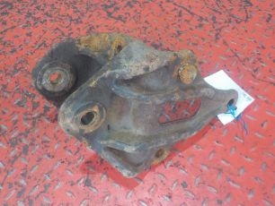 9743221301 MERCEDES Кронштейн передней рессоры, № XF225227