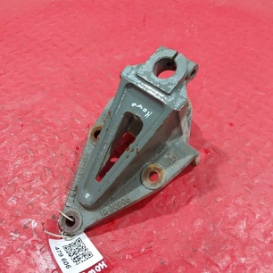 WG9731520002 SITRAK\HOWO Кронштейн передней рессоры, № XF479606