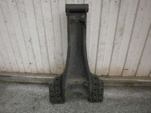 41215944 IVECO Кронштейн реактивной тяги, № XF23764