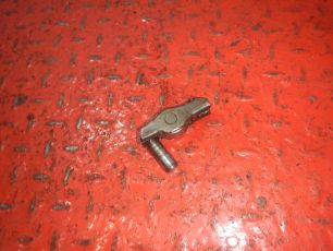 504367673 IVECO Коромысло клапанов, № XF416424