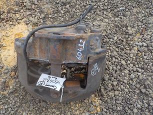 5001858405 RENAULT Суппорт правый, № XF60432