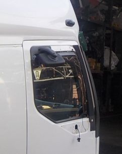 7420827129 RENAULT Стекло двери правое, № XF141063