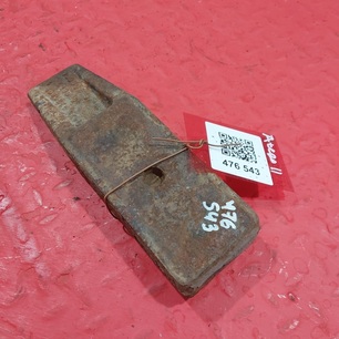 9743220084 MERCEDES Проставка передней рессоры, № XF476543