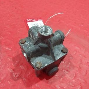 0044299444 MERCEDES Клапан ускорительный, № XF476513