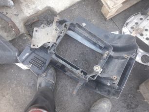 20398386 VOLVO Корпус фары правый, № XF410560