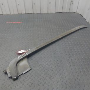 8191059 VOLVO Накладка лобового стекла