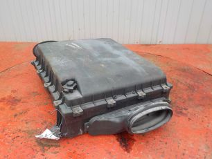 0180942902 MERCEDES Корпус воздушного фильтра, № XF89884