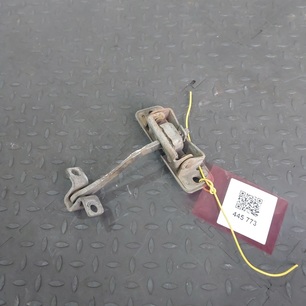 21350581 VOLVO Ограничитель двери