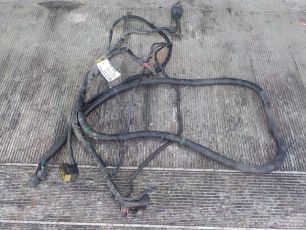 MERCEDES Электропроводка двигателя