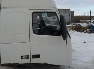 20360543 VOLVO Дверь правая, № XF226017