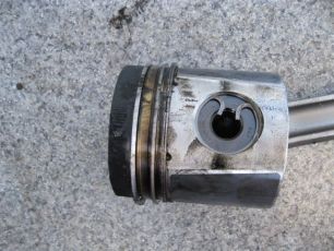 1667606 DAF Поршень