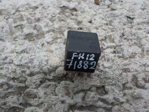 3171420 VOLVO Реле регулятор, № XF71882