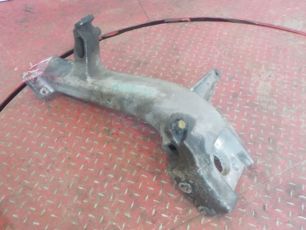 5600201629 RENAULT Кронштейн бампера правый, № XF261604