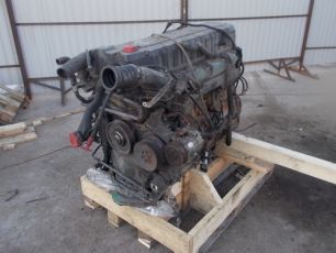 VOLVO Двигатель, D12C