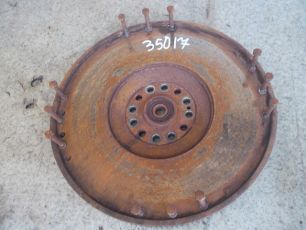5010550772 RENAULT Маховик, № XF35017