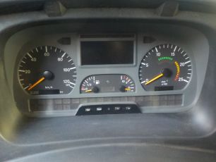 0044468421 MERCEDES Панель приборов
