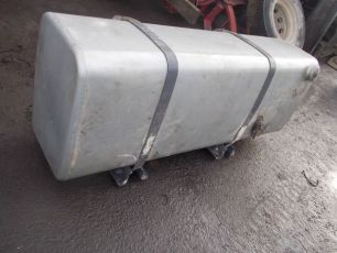 VOLVO Бак топливный, № XF31438