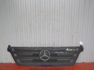 9448880023 MERCEDES Решетка радиатора