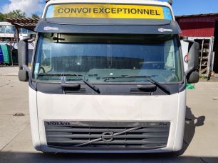 21321094 VOLVO Стекло лобовое
