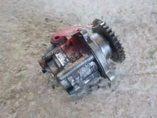 3986328 VOLVO Насос ГУР, № XF67200