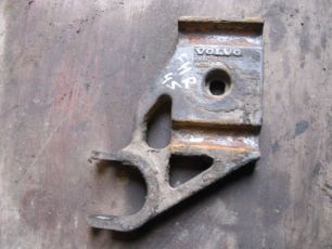 3987104 VOLVO Опора переднего амортизатора правая, № XF1039