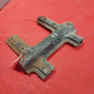 9406601930 MERCEDES Кронштейн подножки, № XF458160
