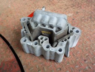 2222211 SCANIA Подушка двигателя, № XF219454