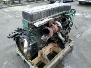 1639652 VOLVO Двигатель, D12D