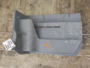 9738460569 MERCEDES Накладка кабины, № XF73506