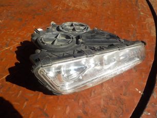21035690 VOLVO Фара противотуманная правая, № XF243843