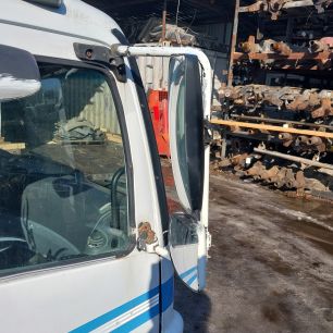 0008102179 MERCEDES Зеркало правое, № XF437070