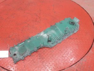 21677250 VOLVO Крышка двигателя, № XF296529