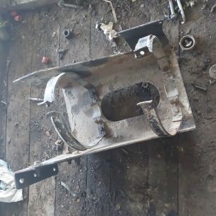 5010421557 RENAULT Кронштейн ресивера