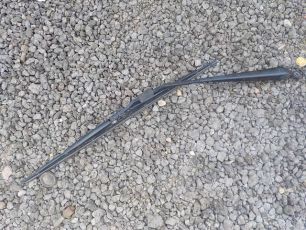 0018203544 MERCEDES Поводок стеклоочистителя, № XF58642