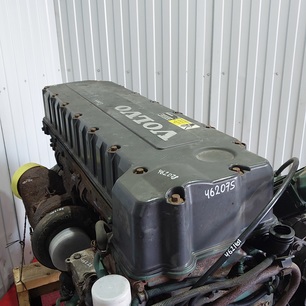 20549115 VOLVO Клапанная крышка, № XF462078