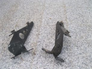 8191282 VOLVO Кронштейн солнцезащитного козырька