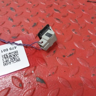 0088202310 MERCEDES Выключатель концевой, № XF479661