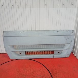 504170979 IVECO Капот