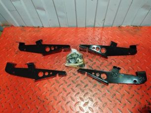 TD0651060 TANGDE Кронштейн солнцезащитного козырька