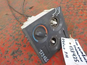 20443730 VOLVO Блок управления отопителя