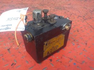 5010316404 RENAULT Насос подъема кабины, № XF221526