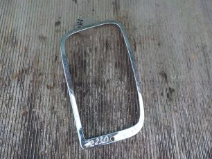 9408850822 MERCEDES Рамка фары правая, № XF72230