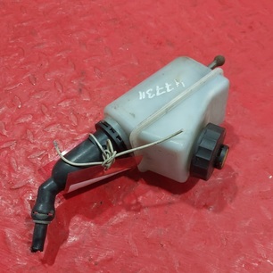 5001857546 RENAULT Главный цилиндр сцепления, № XF477311