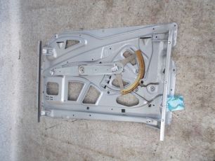0007200246 MERCEDES Стеклоподъемник левый, № XF36351