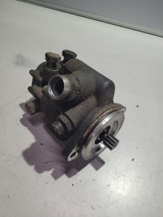 1687826 DAF Насос ГУР, № XF443992