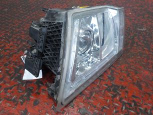 21035651 VOLVO Фара правая, № XF189256