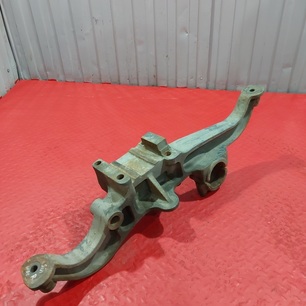 AZ9925528081 SITRAK\HOWO Кронштейн пневмоподушки правый