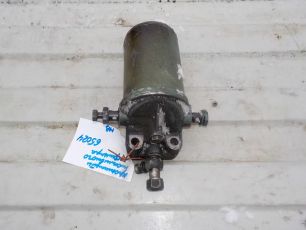 0000923808 MERCEDES Кронштейн топливного фильтра